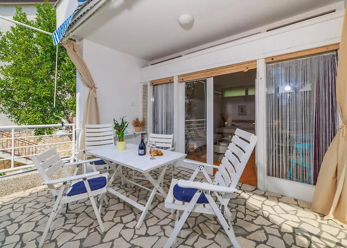 Sertic 2 아파트 *