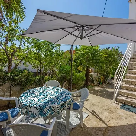 Apartment Sertic 2 Dramalj