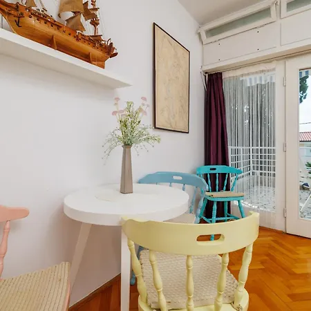 Apartament Sertic 2 *